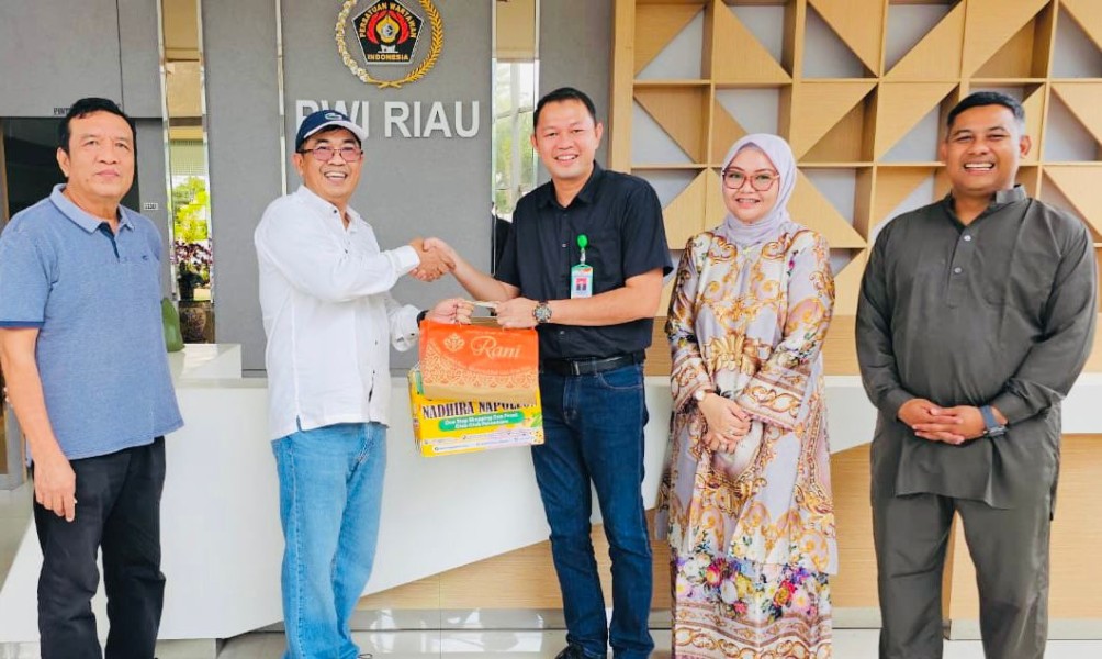 Tindak Lanjuti Mou, Universitas Hang Tuah Pekanbaru Sambangi PWI Riau