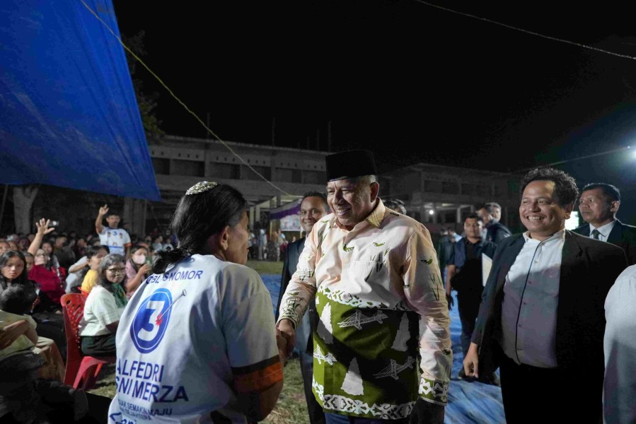 Di Indonesia Hanya Alfedri-Husni, Pemimpin yang Setia Sambangi Warga Kampung