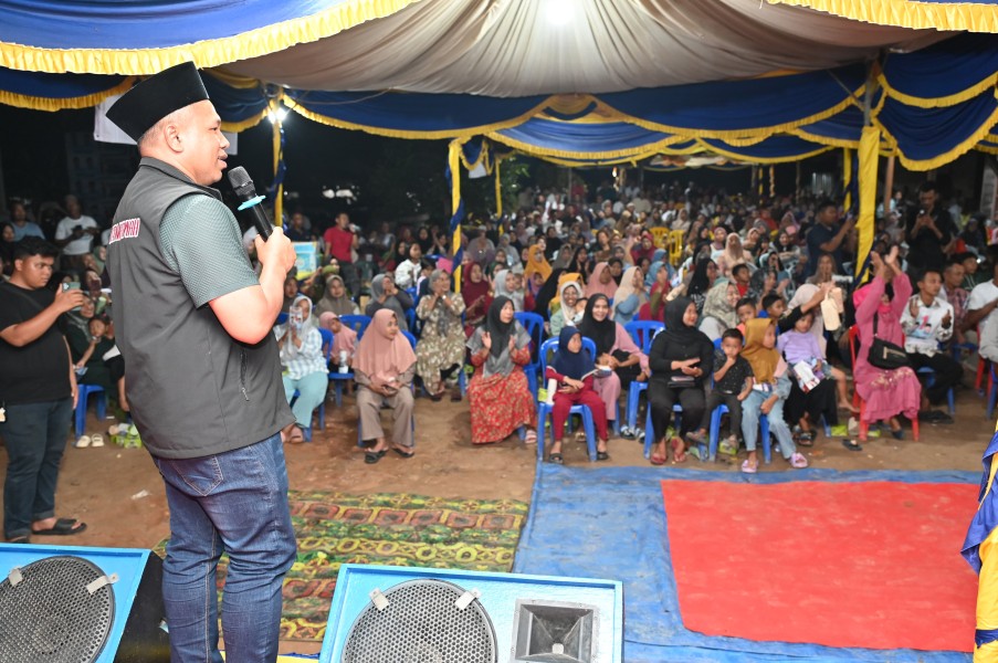 Tak Pernah Dikunjungi Pemimpin, Dewan Desa Bukit Kerikil Apresiasi Kehadiran Abdul Wahid