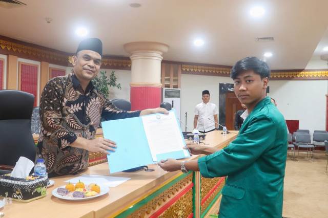 BEM se- Riau Serahkan Petisi Tolak Revisi UU TNI ke DPRD Riau Maret 25, 2025