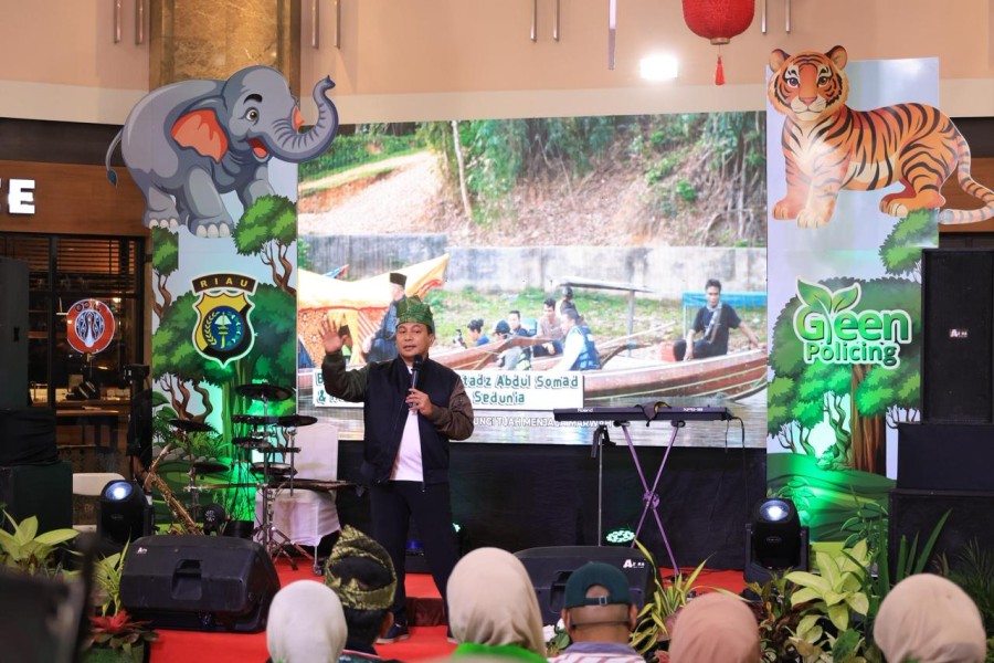 Puncak Ekshibisi Lomba Orasi Green Policing Polda Riau Tahun 2026