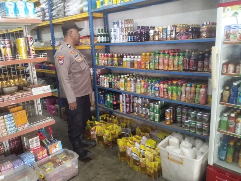 Monitoring Ketat Polsek Pulau Burung Cegah Aksi Penimbunan dan Panic Buying