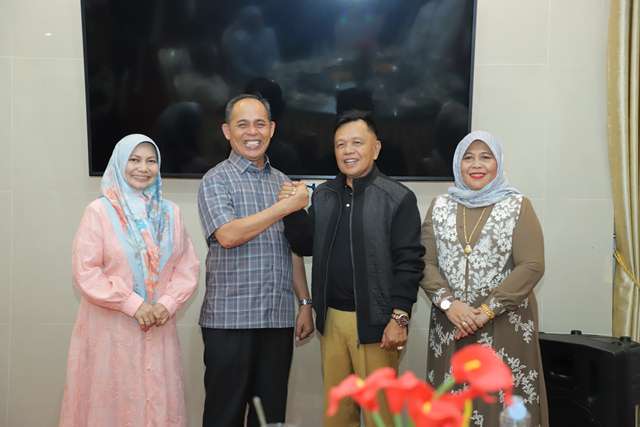 Perkuat Koordinasi Bangun Daerah, Bupati Asmar Silaturahmi dengan Bupati Inhil