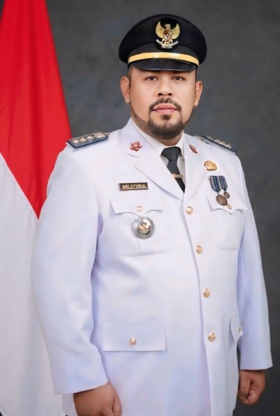 *Penyegaran Birokrasi Inhil: Ari Syuria Resmi Nakhodai Kecamatan Tembilahan*
