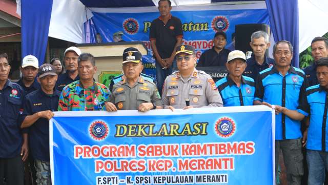 Buruh Meranti Deklarasikan Dukungan Sabuk Kamtibmas, Bupati dan Kapolres Tekankan Sinergi Jaga Stabilitas Daerah