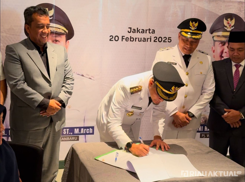 Resmi Dilantik Presiden Prabowo, Agung Nugroho Buktikan Janji Teken Perwako Turunkan Tarif Pakir