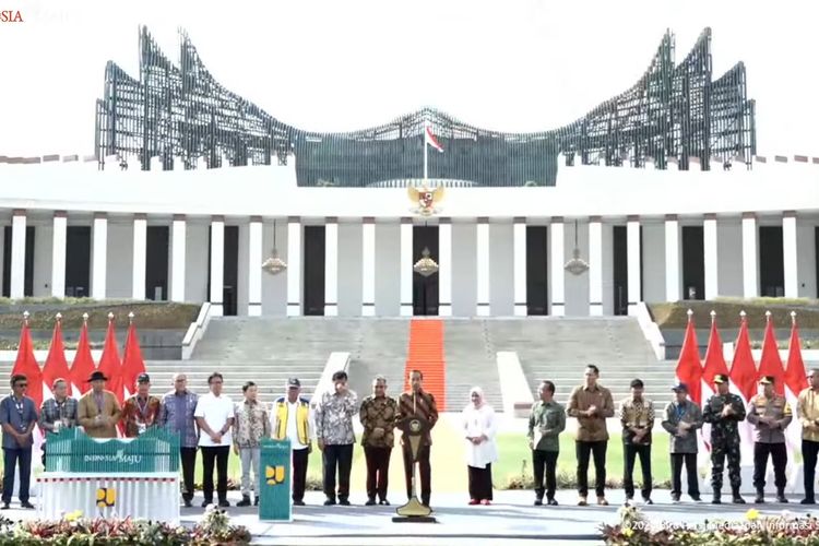 Presiden RI Jokowi Meresmikan Istana Negara di IKN