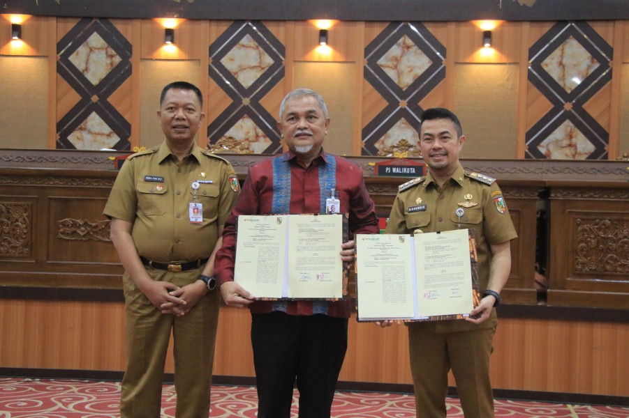 Pemko Pekanbaru dengan BRK Teken MoU Layanan Jasa Perbankan