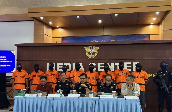 Bea Cukai Batam Tetapkan Tersangka Penyelundupan 22 Ton Pasir Timah
