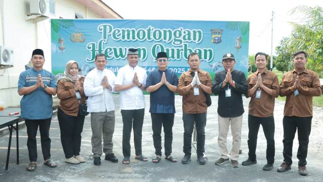 Polres Meranti Berbagi Berkah Melalui Kurban Idul Adha