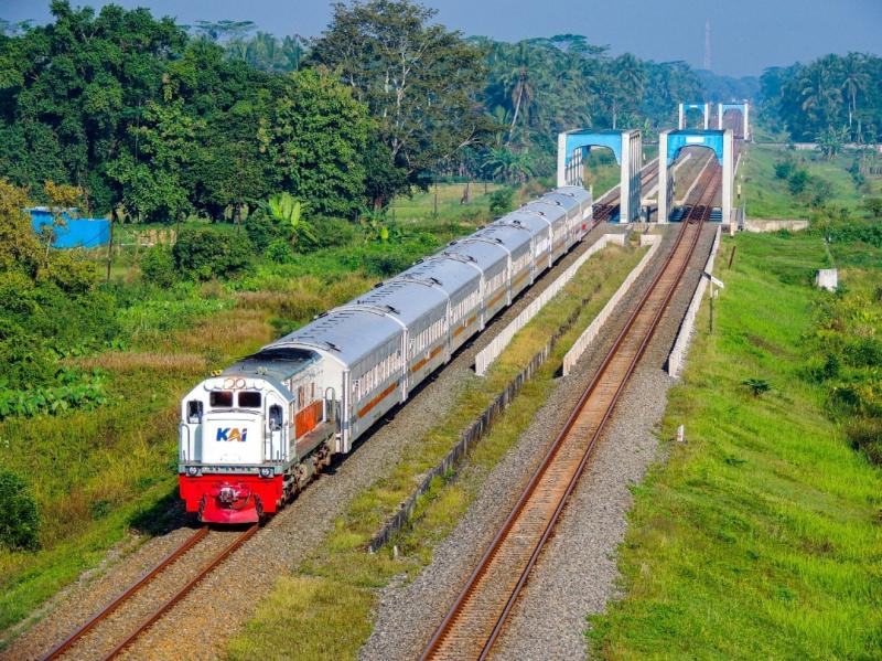 PT Kereta Api Indonesia Umumkan Daftar Kereta Api Baru pada Gapeka 2025: Perjalanan Lebih Cepat dan Pilihan Lebih Banyak