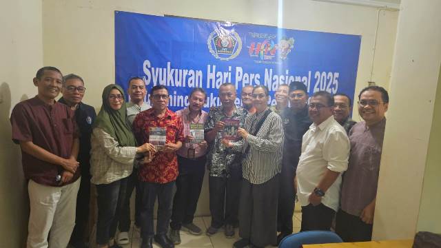 PWI Pusat Gelar Buka Puasa dan Luncurkan Buku 'Pernak-Pernik HPN 2025