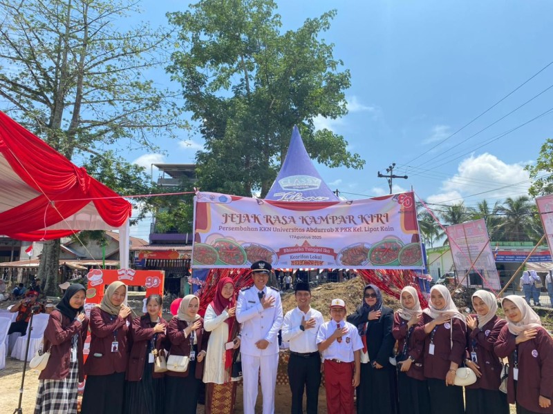Semarak HUT RI ke-80 di Lipatkain, Mahasiswa Abdurrab Hadirkan Sentuhan Budaya lewat Kuliner