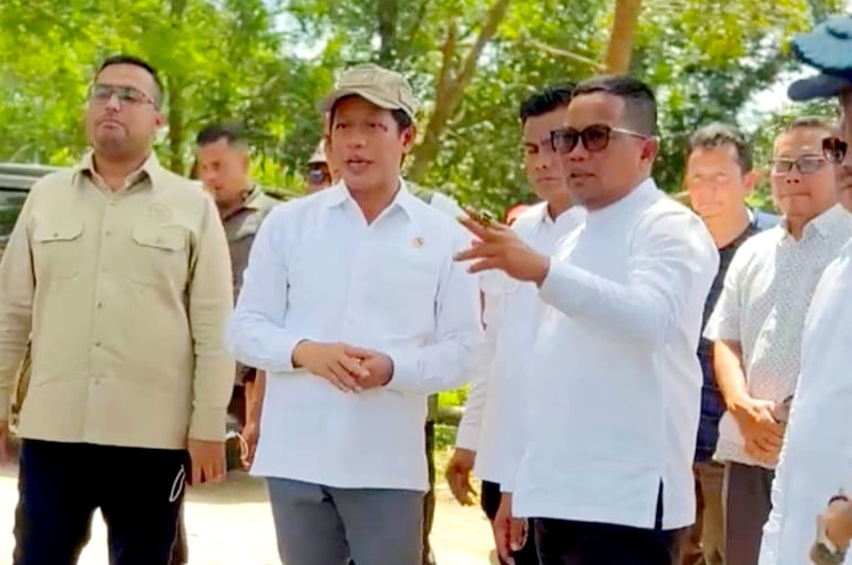 Bupati Pelalawan Siapkan Strategi Pengelolaan Sampah Berkelanjutan di TPA Kemang