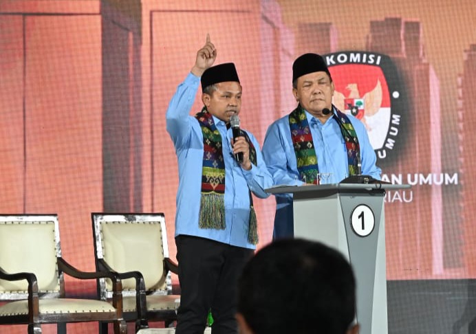 Debat Kandidat Pilgubri, Abdul Wahid-SF Hariyanto Tegaskan Politik Uang Haram
