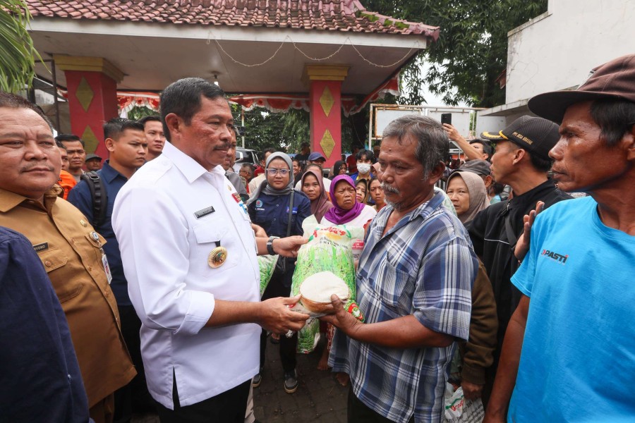 Pemprov Jawa Tengah Kirim Bantuan Logistik Senilai Rp 478 Juta untuk Korban Banjir di Brebes