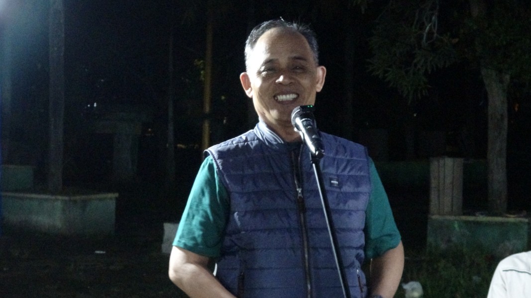 Perdana Tempati Lokasi Dagangan Baru, Ratusan Pedagang Pasar Subuh Ucapkan Terima Kasih kepada Bupati Inhil