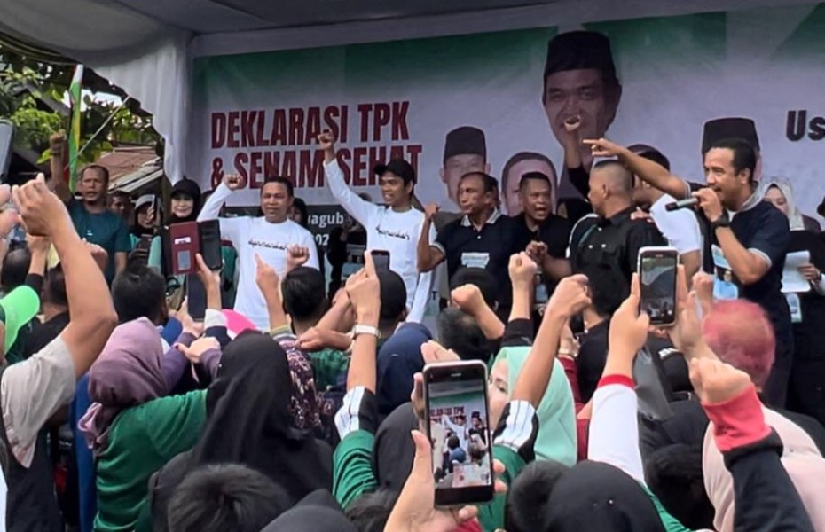 Dahsyat! Warga Tumpah Ruah Ikuti Senam Sehat Bersama Cagubri Bermarwarah