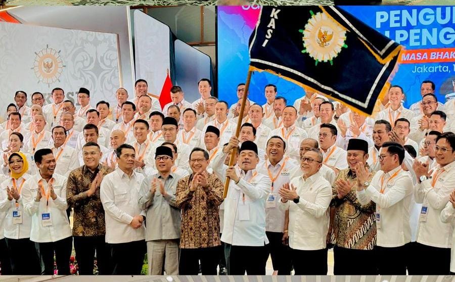 Bupati Situbondo Mas Rio Dilantik Jadi Wakil Ketua Umum APKASI