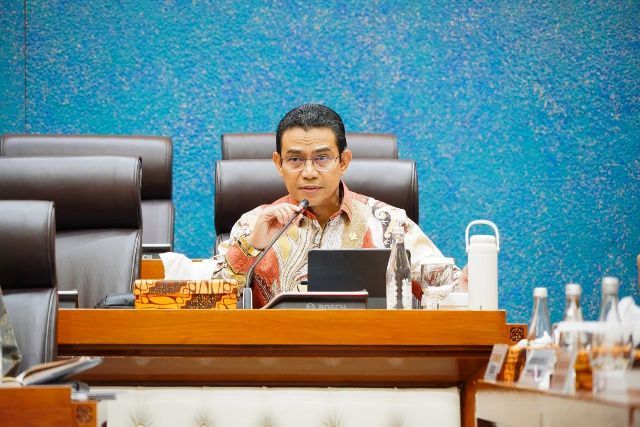Hendry Munief Dorong Pendirian Sekolah Vokasi Industri di Riau, Soroti Kesenjangan SDM Manufaktur Lokal