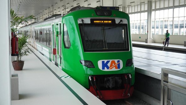 Jadwal Kereta Api Bandara YIA Tugu Jogja: Perjalanan Tepat Waktu dan Terjangkau