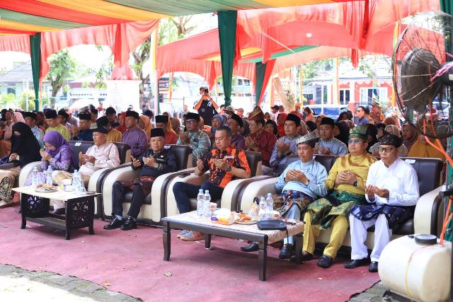 Kenduri Sekampung Warnai Hari Jadi ke-17