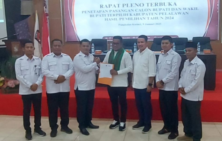 KPU Tetapkan Zukri-Husni Tamrin sebagai Bupati dan Wakil Bupati Pelalawan