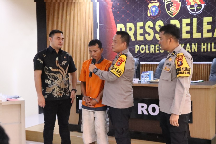 Press Release Ungkap Kasus Karhutla, Kapolres Rohil : Jangan Coba coba Bakar Lahan