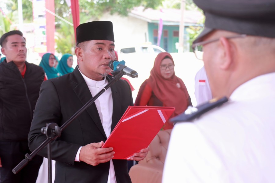 Kukuhkan Perpanjangan Jabatan Kades dan BPD Bandar Sei Kijang, Ini Pesan Bupati Zukri