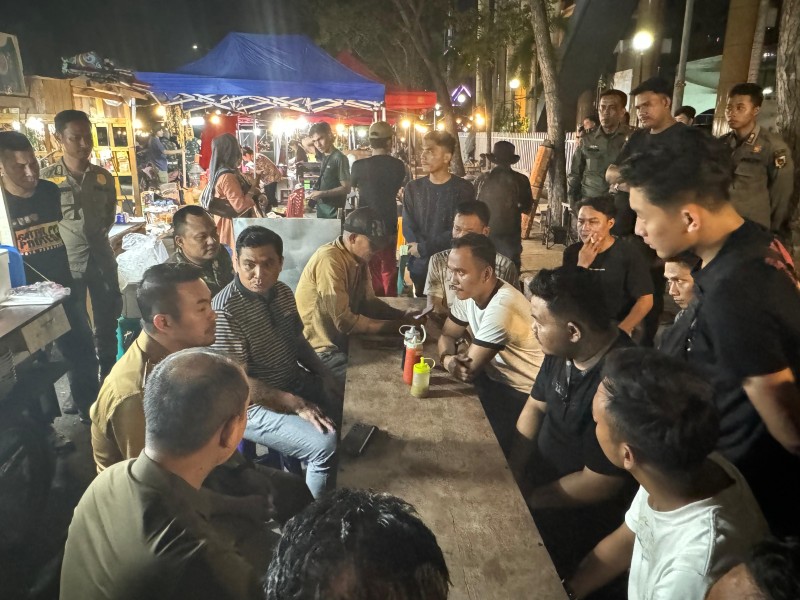 Redakan Bentrok Antar Pedagang, Pj Walikota Pekanbaru Turun Langsung ke Cut Nyak Dien