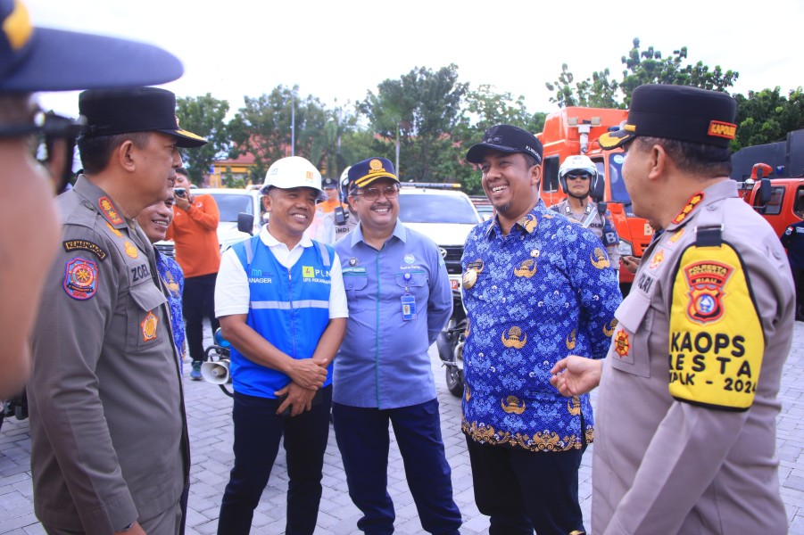 Masuk Musim Penghujan, Pj Walikota Pekanbaru Minta Tim Siaga Bencana Standby