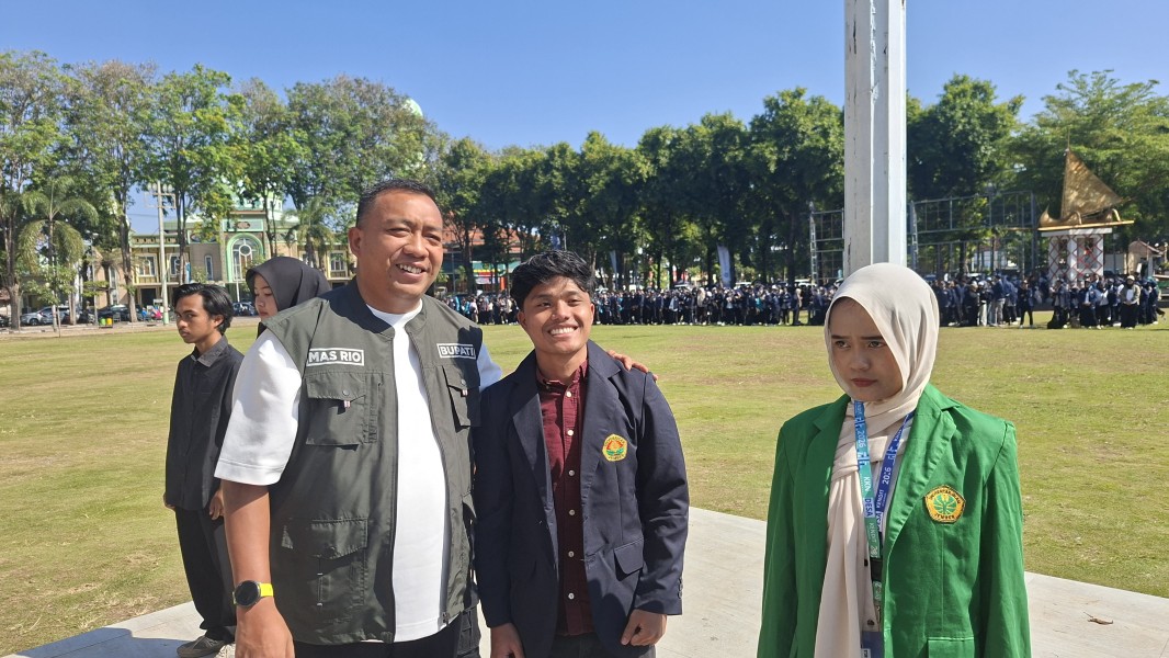 Ali Badrudin Targetkan KKN Berdampak Nyata, Bupati Situbondo Instruksikan 77 Desa Fasilitasi Mahasiswa