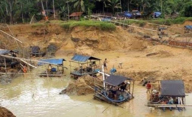 Pemprov Riau Siapkan Pergub Tambang Rakyat Kuansing