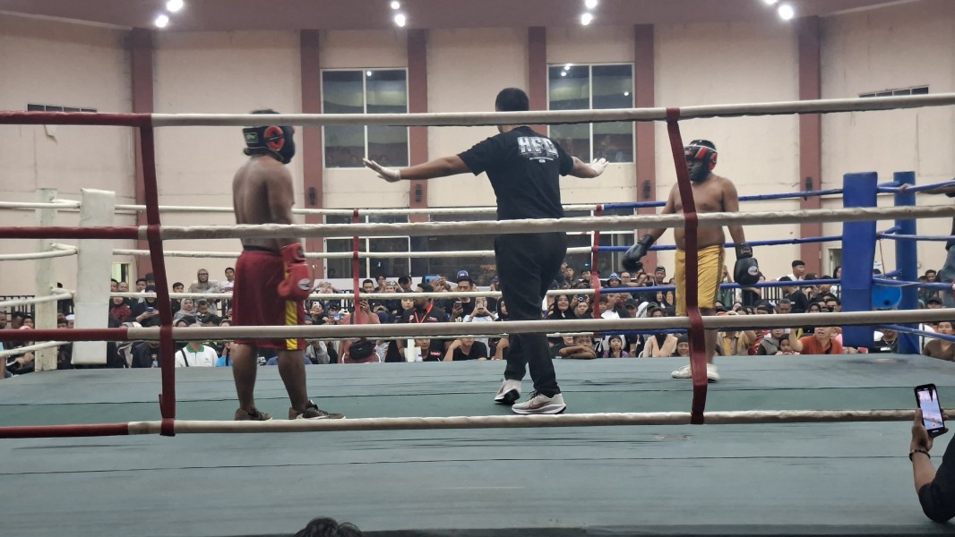Ratusan Penonton Padati HFC Boxing, Harly: Berkat Kerja Keras Panitia