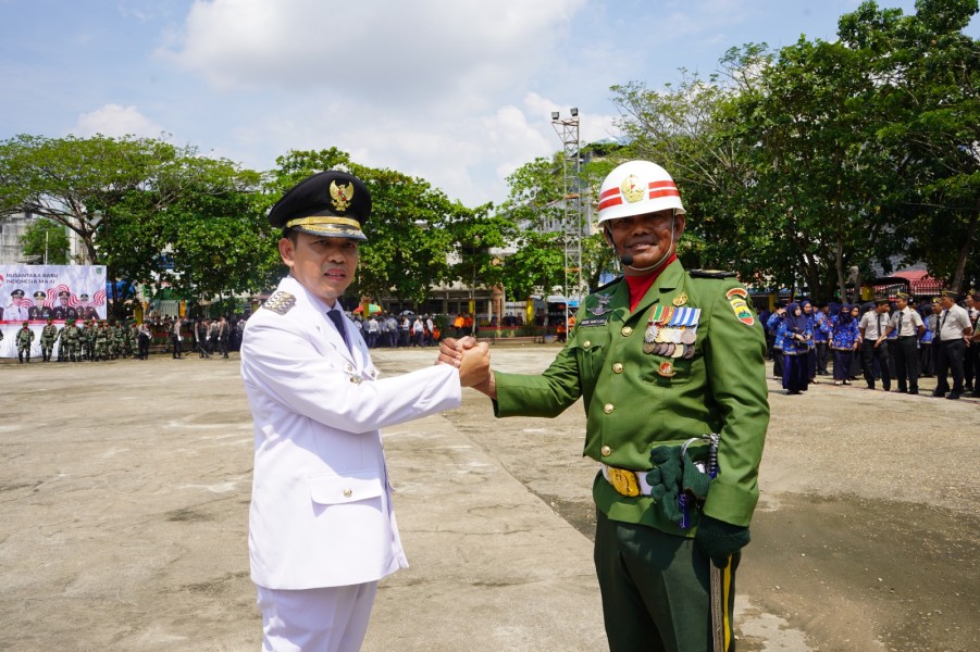 Upacara HUT ke-79 Kemerdekaan RI di Inhil, Pj Bupati Serukan Persatuan Bangsa