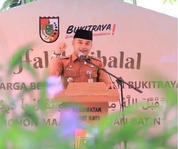 Meraih Peringkat Pertama Evaluasi Kinerja Kecamatan Tingkat Provinsi Riau 2024, Camat Bukit Raya: bersyukur Kecamatan Bukit Raya bisa mendapat apresiasi ini