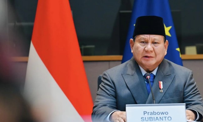 Prabowo dan Trump Sepakat Turunkan Tarif Impor, Indonesia Dapat Akses Pasar Lebih Luas ke AS