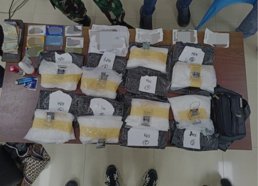 Sinergi TNI AU, Polisi, dan BNNP Riau Gagalkan Penyelundup 11,3 Kg Sabu di Bandara