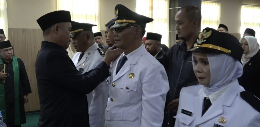 Bupati Inhil Lantik 27 Pejabat Administrator dan Pengawas