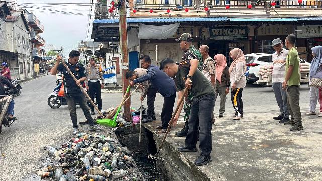 Polres Meranti Gelar Kurve Bersama Polsek linisektor Tampil Dalam Gerakan Indonesia Asri