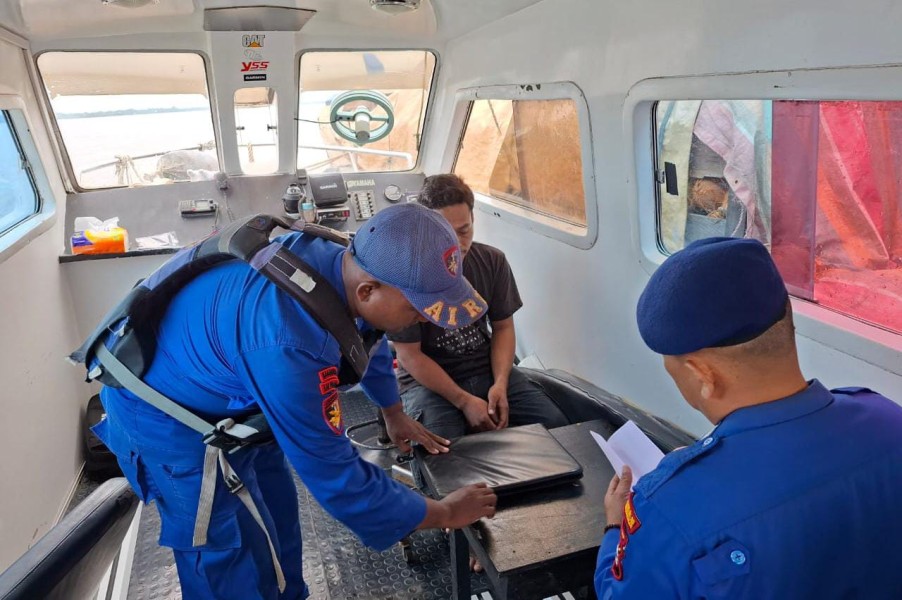 Satpolairud Polres Inhil Laksanakan Program JALUR, Antisipasi Masuknya Barang Ilegal Lewat Perairan