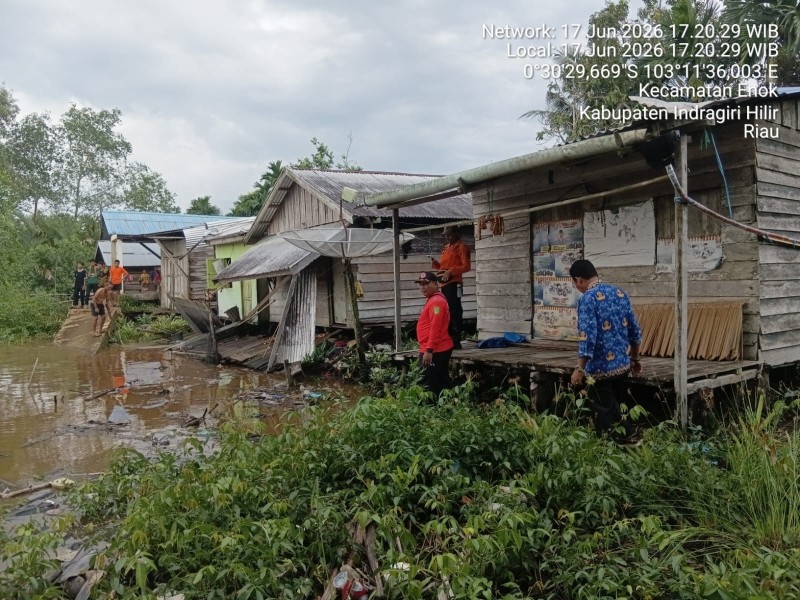 Abrasi di Kelurahan Enok, Empat Rumah Warga Terdampak