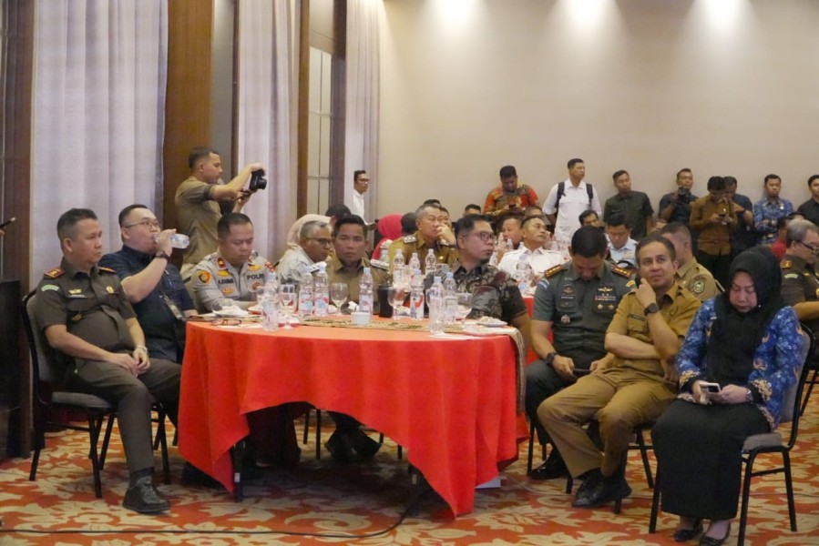 Kemendagri Gelar Pembinaan Forkopimda se-Riau, Dihadiri Bupati Zukri