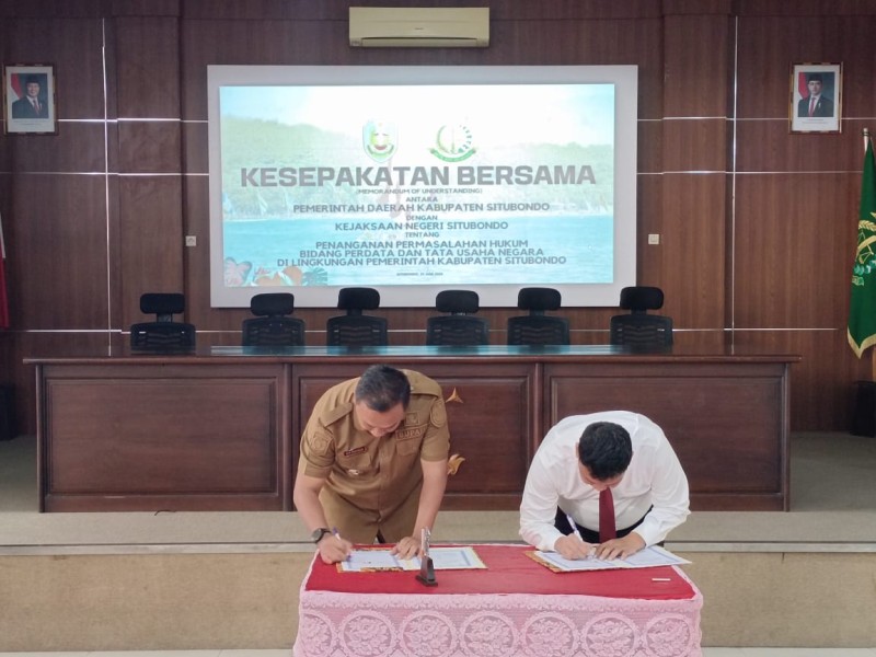 Pemkab dan Kejari Situbondo Teken MoU, Perkuat Tata Kelola Pemerintahan yang Akuntabel