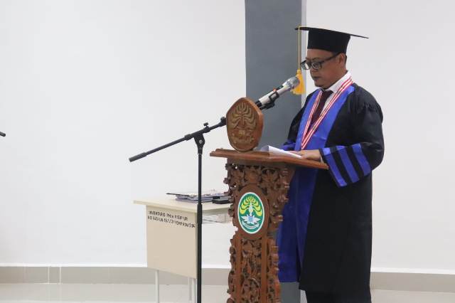 Bupati Rohul Anton Ucapkan Selamat atas Gelar Doktor Kepada Rudy Fadrial