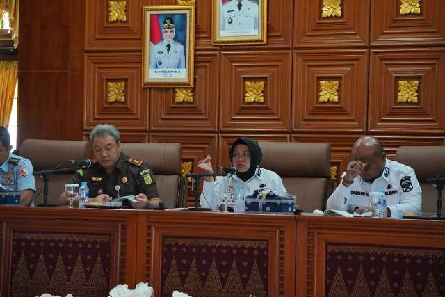 Bupati Siak Bentuk Tim Fasilitasi Konflik Lahan dan Hutan Secara Adil dan Transparan