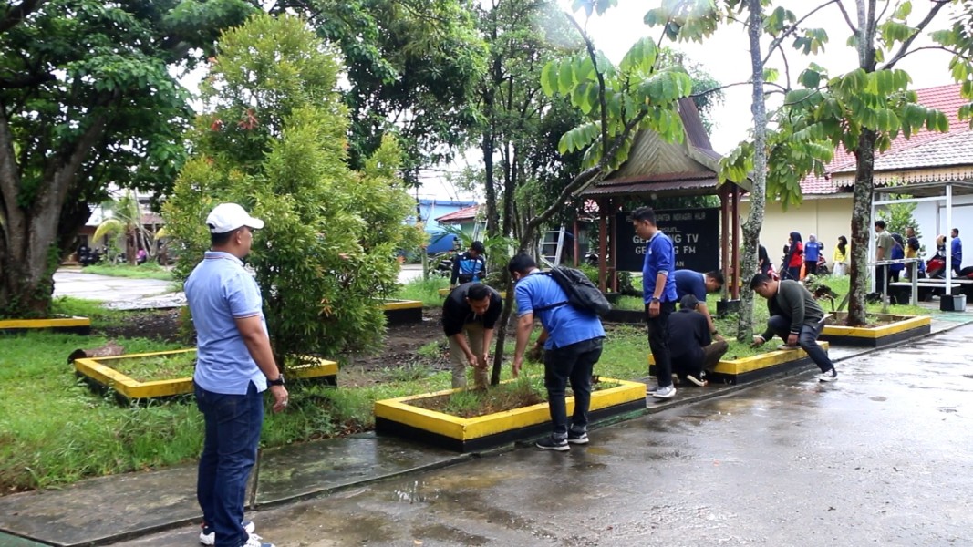 Gerakan Kamis Bersih Membangun Kesadaran Kebersihan di Kabupaten Indragiri Hilir