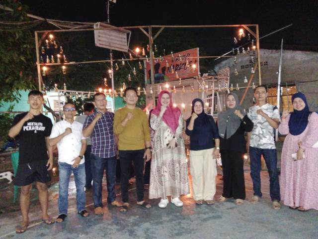 Camat Pekanbaru Kota, Rein Rizka Karvy, Lomba Festival Lampu Colok Meningkatkan Semangat Masyarakat