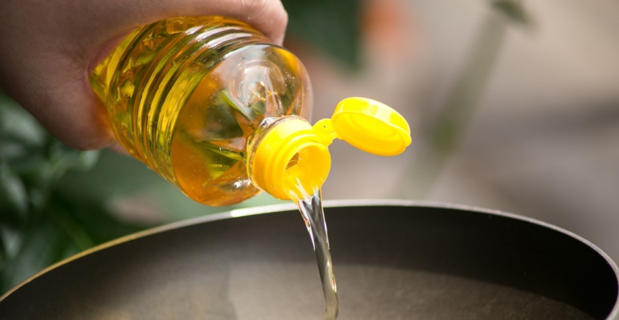 Lonjakan Harga Minyak Goreng Diduga Akibat Permainan Pedagang Pasar