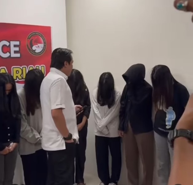 Polda Riau Gerebek Pesta Narkoba, Sejumlah Mahasiswa dan Pelajar Diamankan